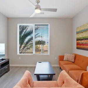 Gia Modern 2 Bedroom With Swimming Pool United States