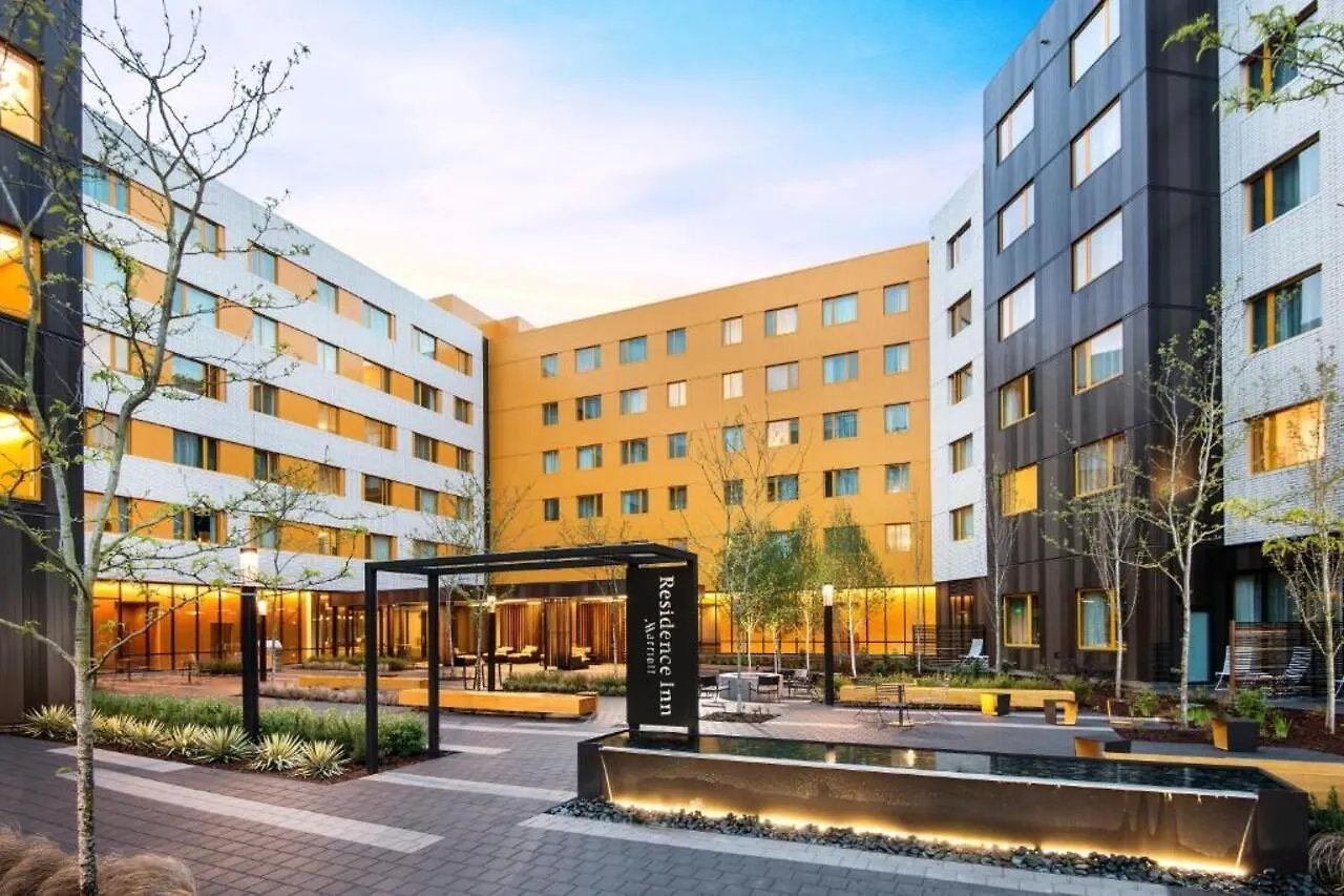 Residence Inn By Marriott Portland Downtown/Pearl District 3*,